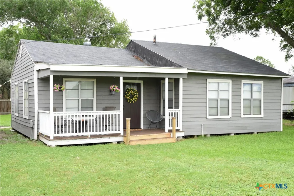 358 Herbert Street Bloomington, TX 77951