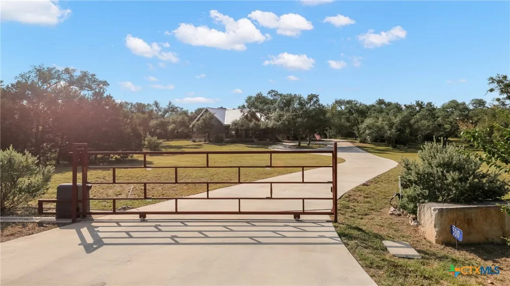 530 Cascade Trail San Marcos, TX 78666