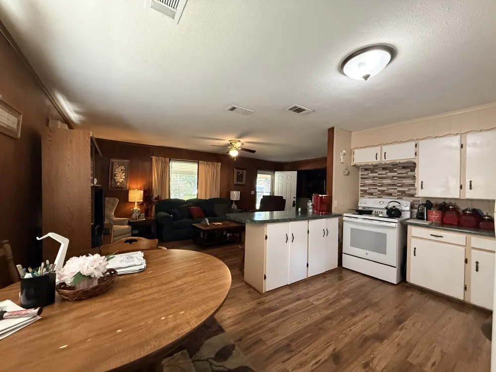 2070 County Road 3830 Quinlan, TX 75474