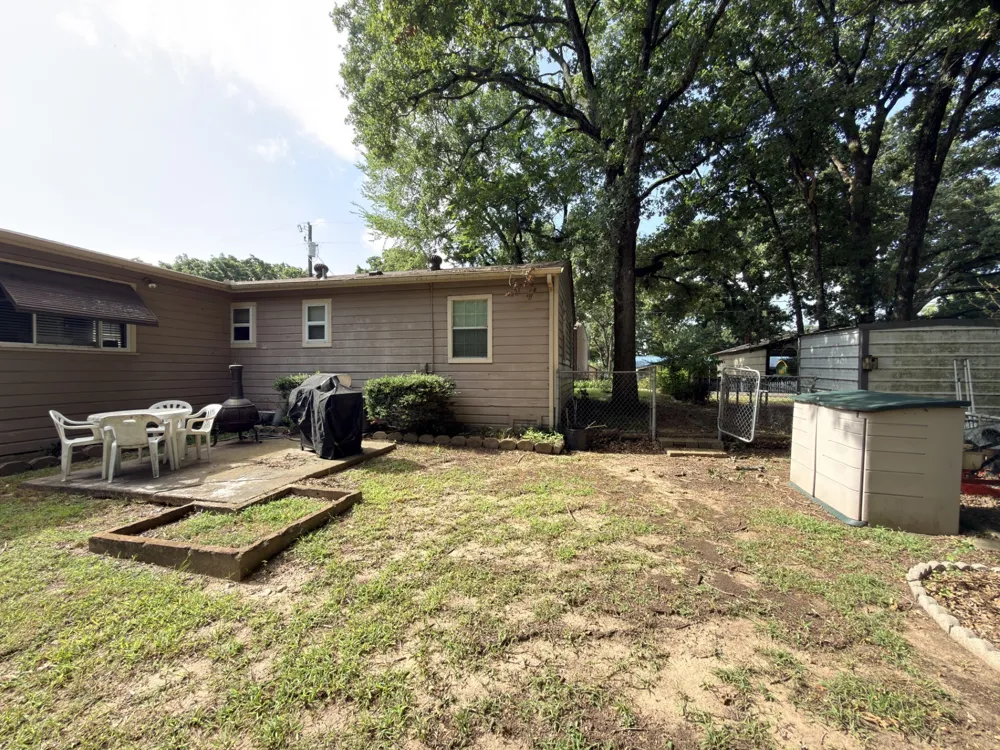 2070 County Road 3830 Quinlan, TX 75474