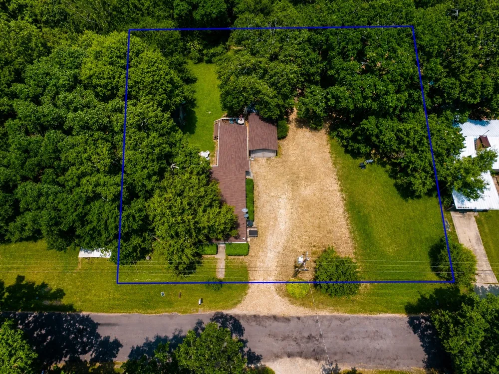 2070 County Road 3830 Quinlan, TX 75474