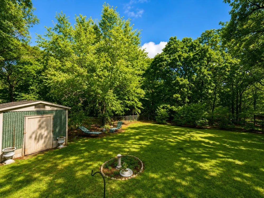 2070 County Road 3830 Quinlan, TX 75474