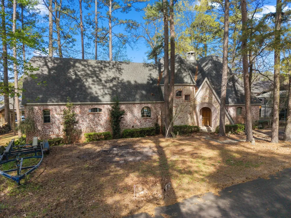230 Lake Drive Mount Vernon, TX 75457
