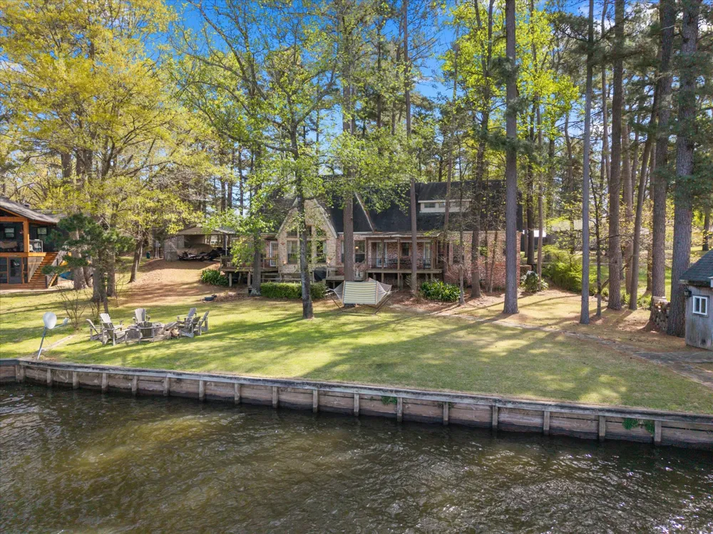 230 Lake Drive Mount Vernon, TX 75457