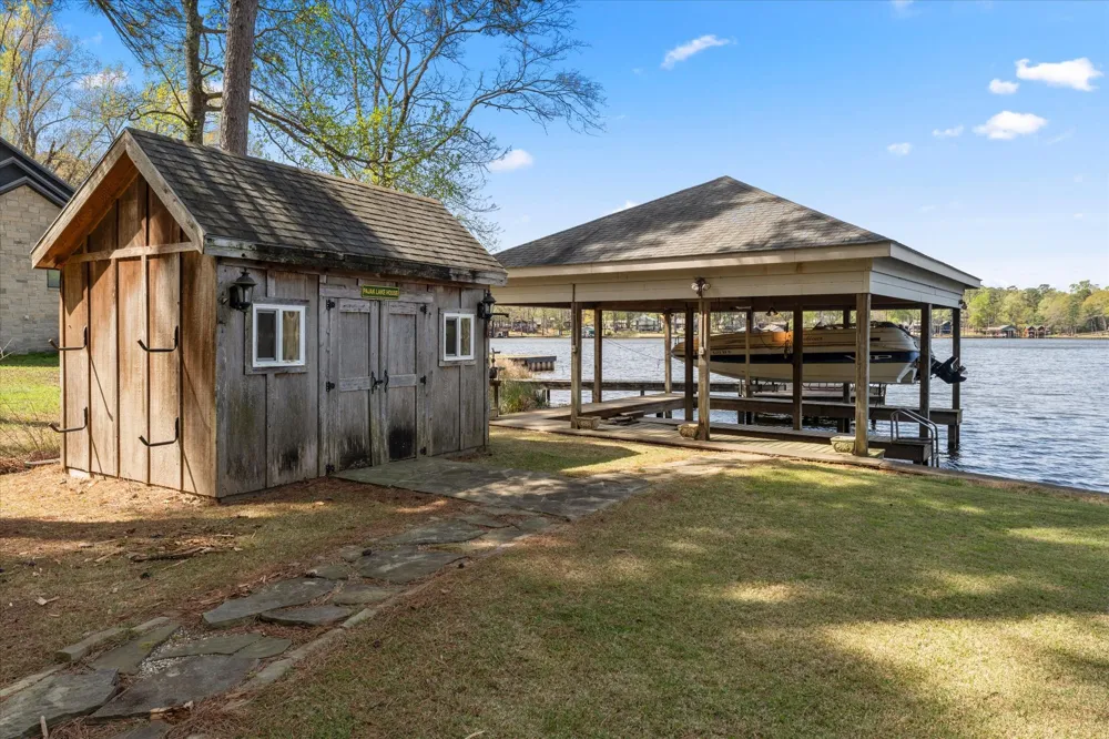230 Lake Drive Mount Vernon, TX 75457