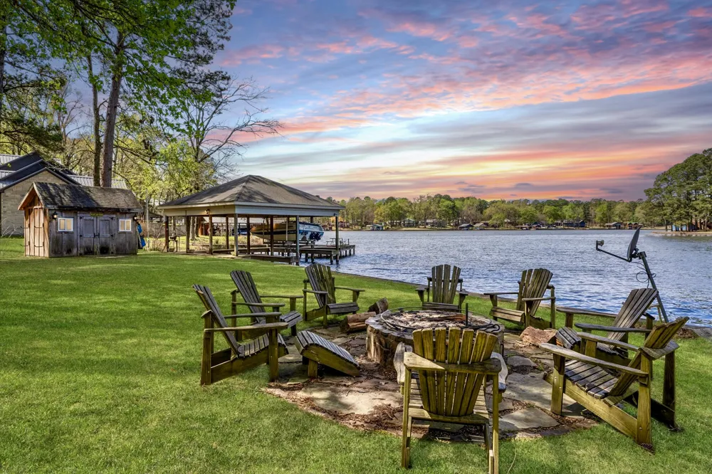 230 Lake Drive Mount Vernon, TX 75457