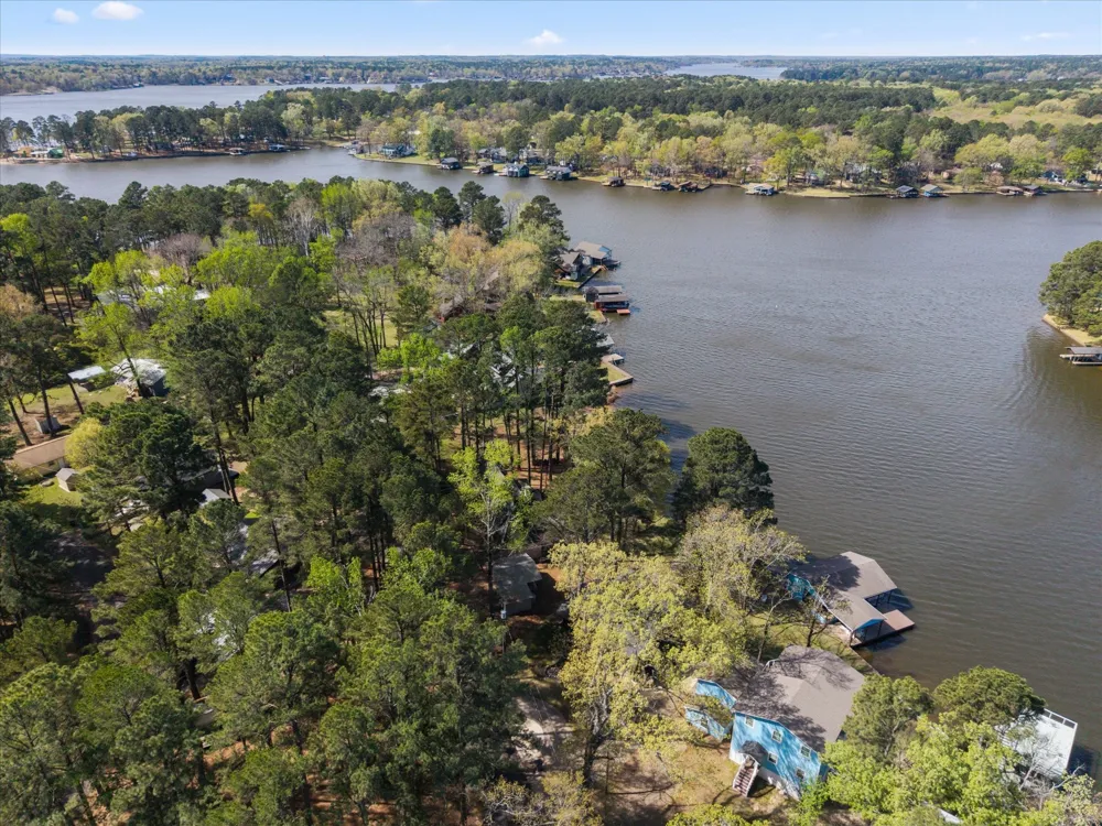 230 Lake Drive Mount Vernon, TX 75457