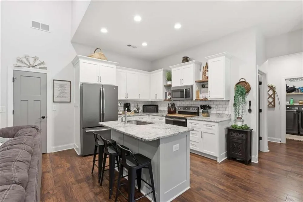 70 Stone Hearth Drive Cleveland, GA 30528