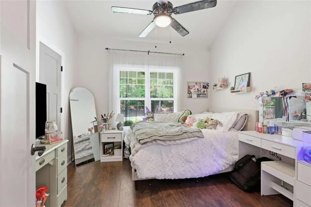 70 Stone Hearth Drive Cleveland, GA 30528