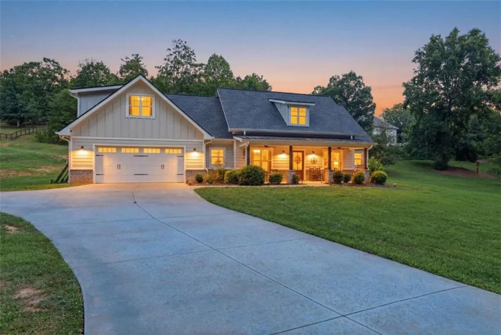 70 Stone Hearth Drive Cleveland, GA 30528