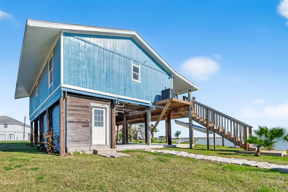 154 Poop Deck Lane Freeport, TX 77541