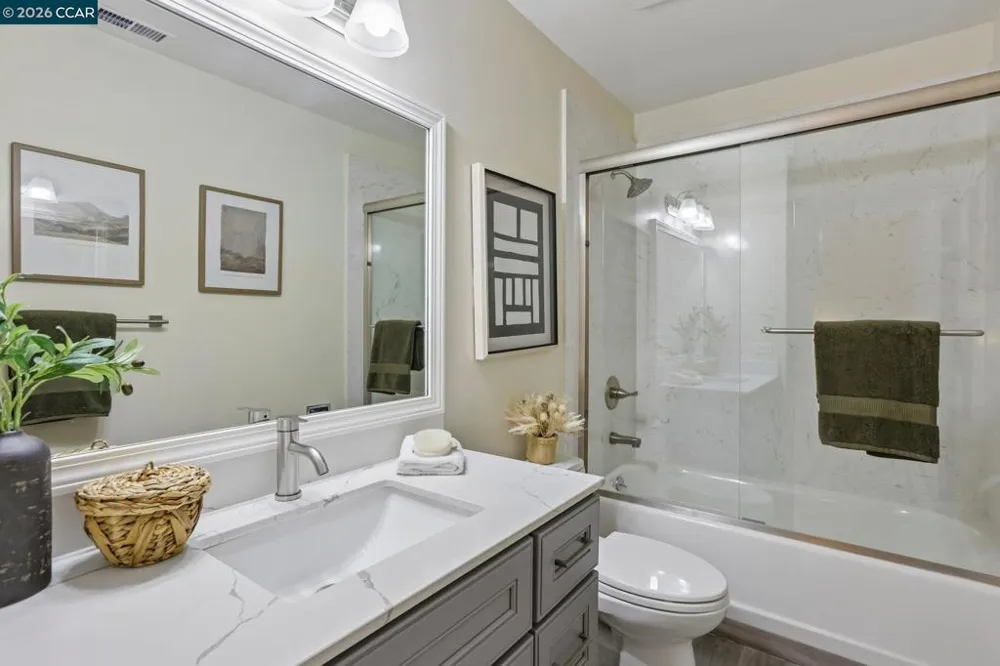 2135 Ascot Dr #23 Moraga, CA 94556