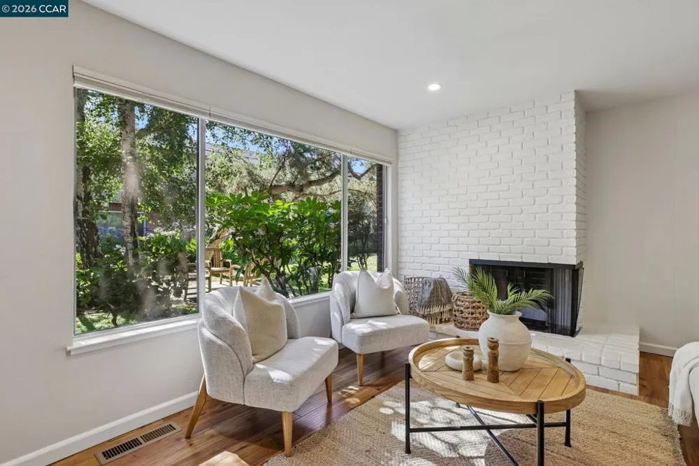 2135 Ascot Dr #23 Moraga, CA 94556