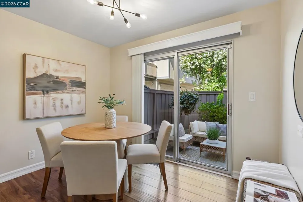 2135 Ascot Dr #23 Moraga, CA 94556