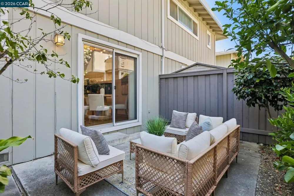 2135 Ascot Dr #23 Moraga, CA 94556