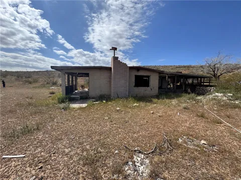 4334 Yucca Mesa Road