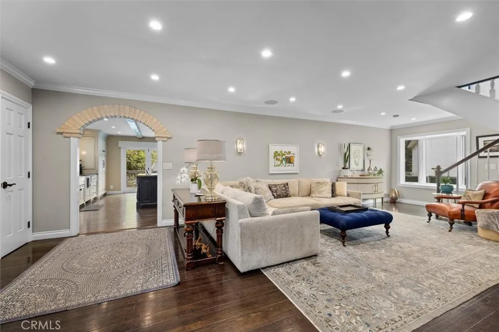 24 Buckskin Lane Rolling Hills Estates, CA 90274