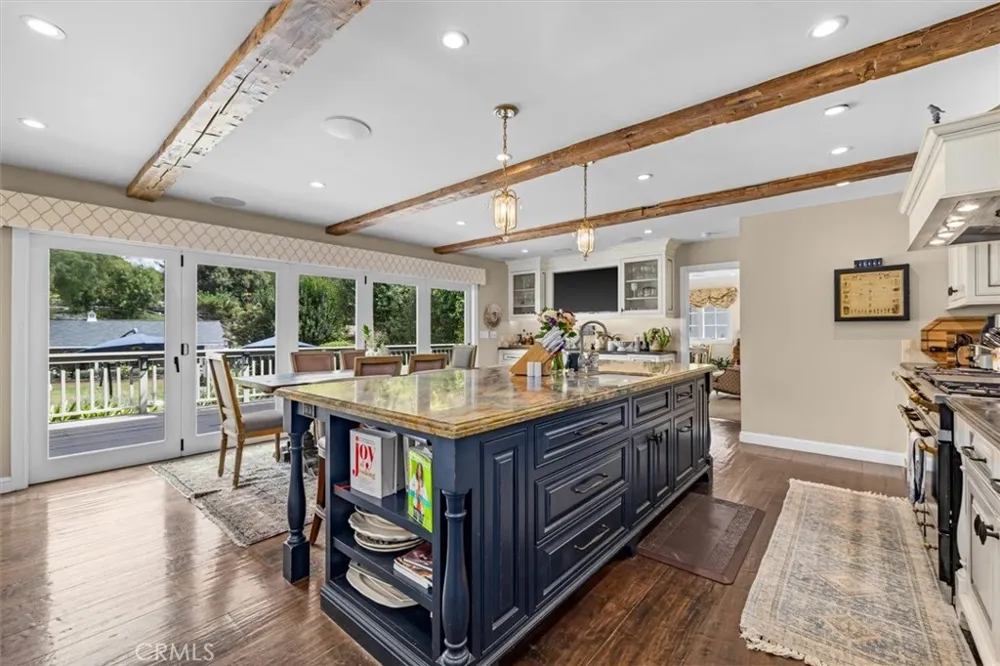 24 Buckskin Lane Rolling Hills Estates, CA 90274