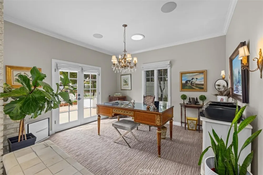 24 Buckskin Lane Rolling Hills Estates, CA 90274