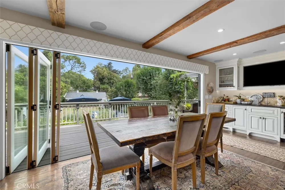 24 Buckskin Lane Rolling Hills Estates, CA 90274