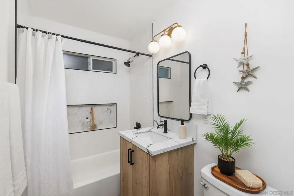 1626 Pacific Beach San Diego, CA 92109