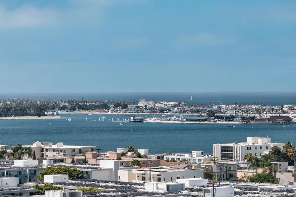 1626 Pacific Beach San Diego, CA 92109