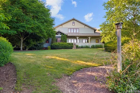 8861 Pleasantview