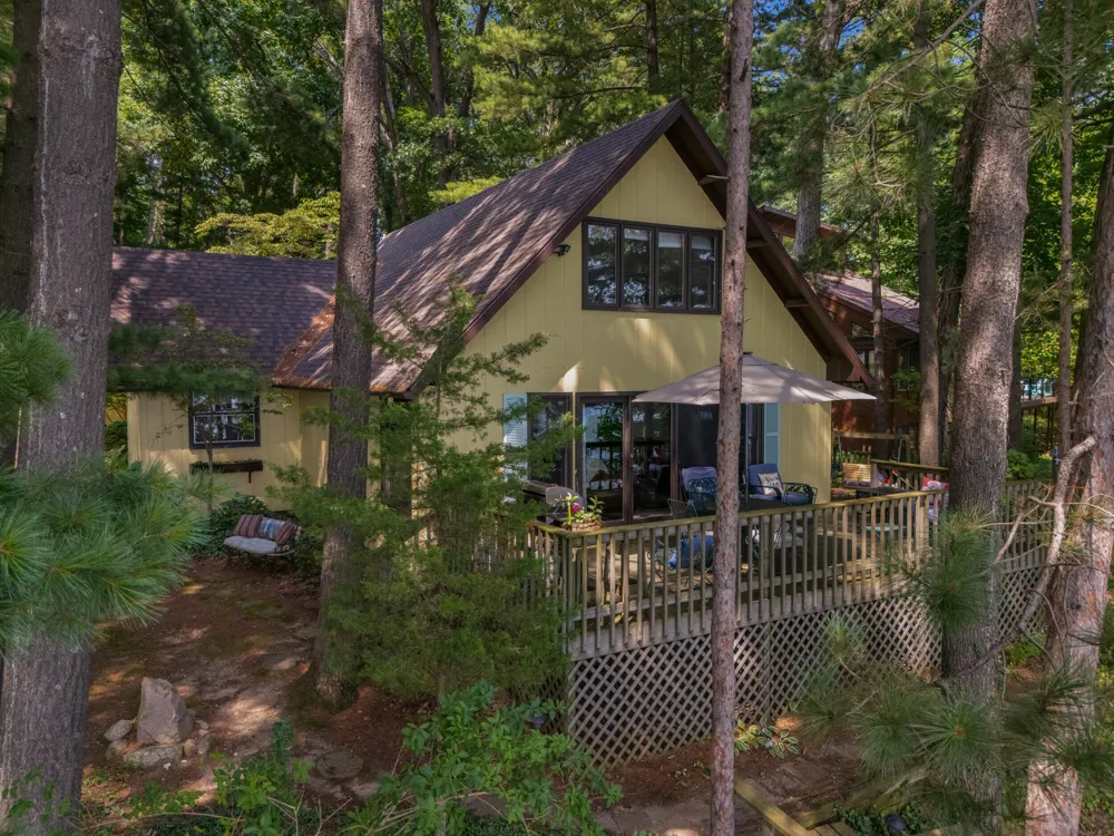1890 Hemlock Crest Drive Allen Township, MI 49082
