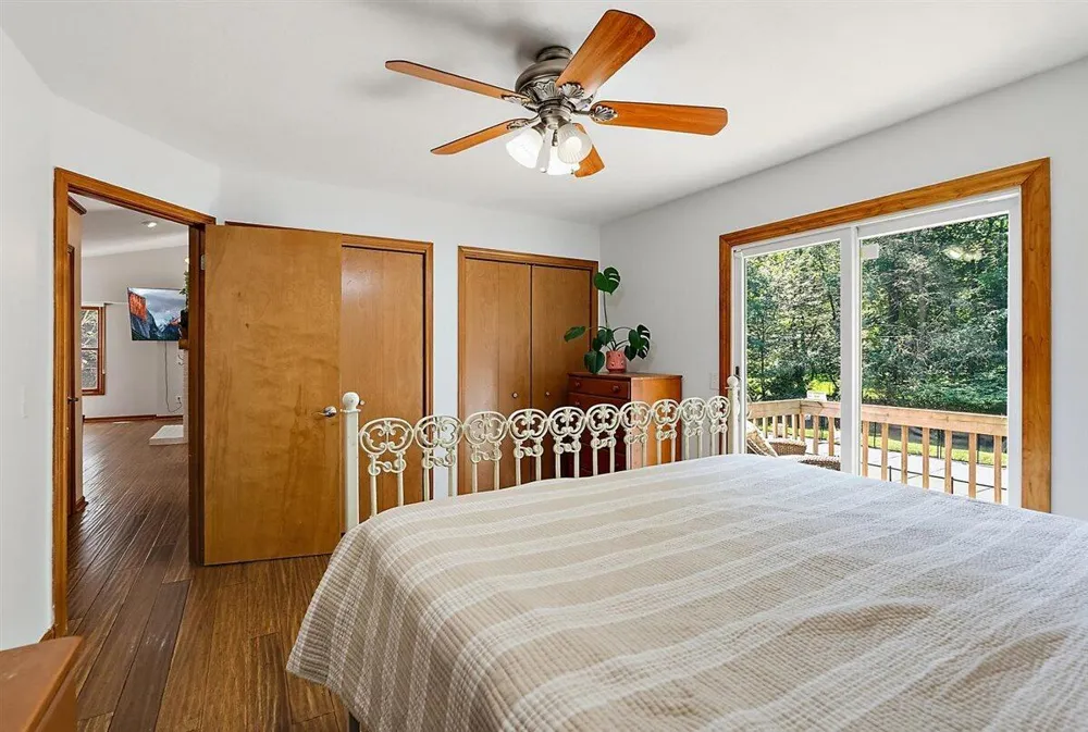 1460 Post Avenue Park Township, MI 49424