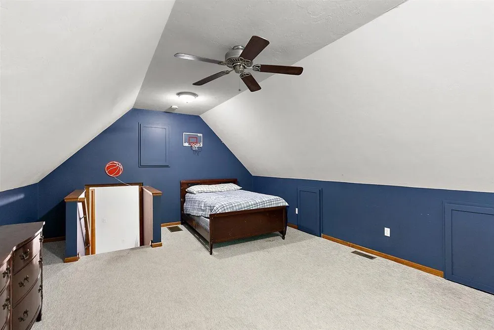 1460 Post Avenue Park Township, MI 49424