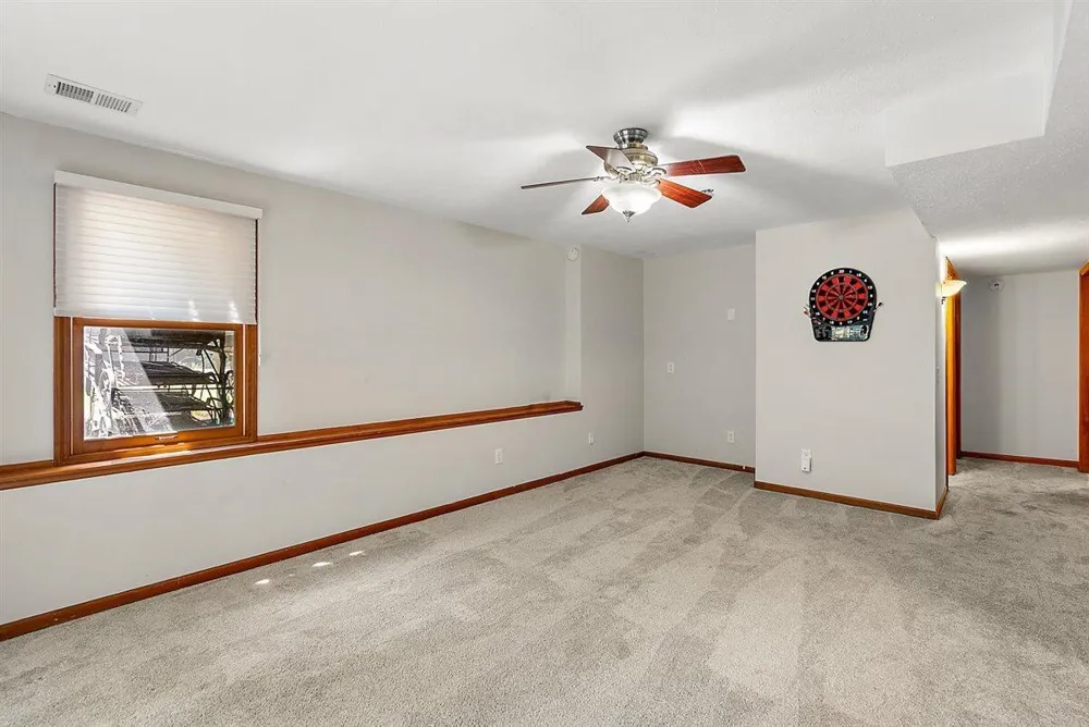 1460 Post Avenue Park Township, MI 49424