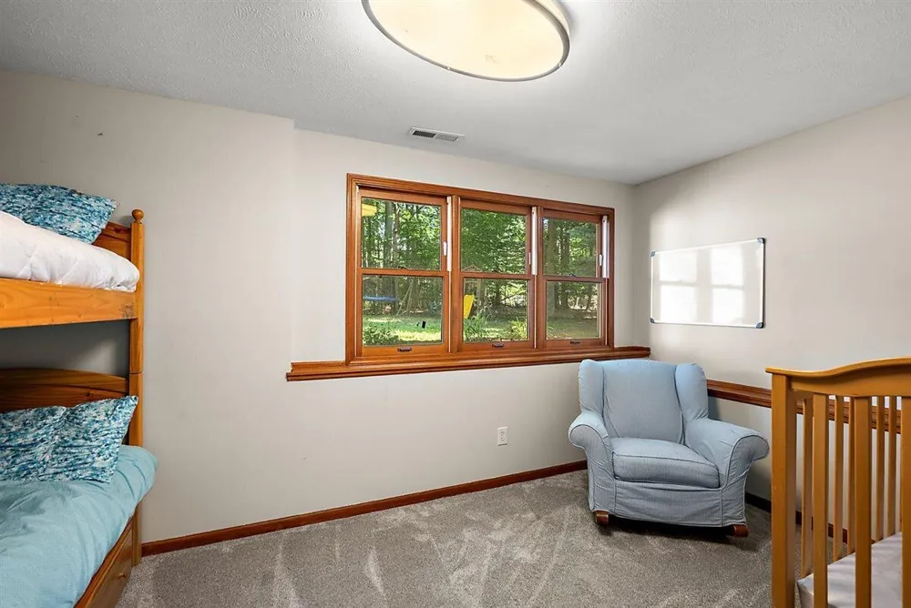 1460 Post Avenue Park Township, MI 49424