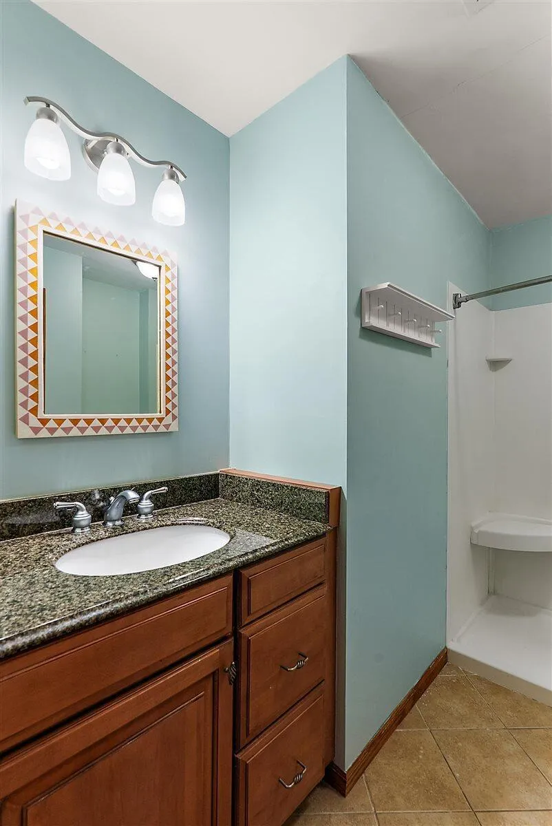 1460 Post Avenue Park Township, MI 49424