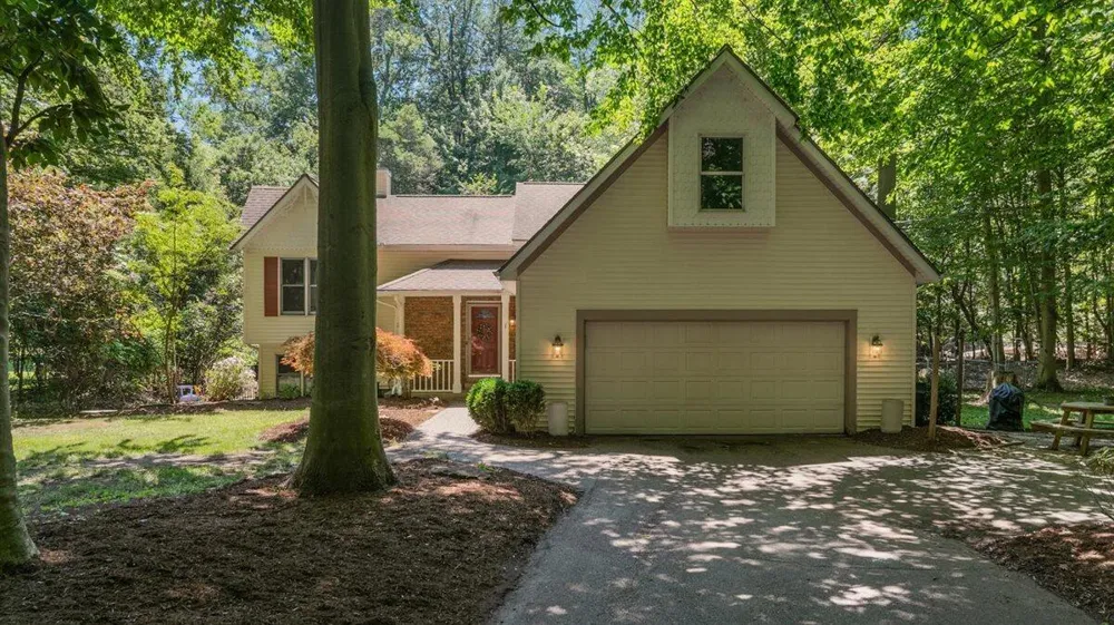 1460 Post Avenue Park Township, MI 49424