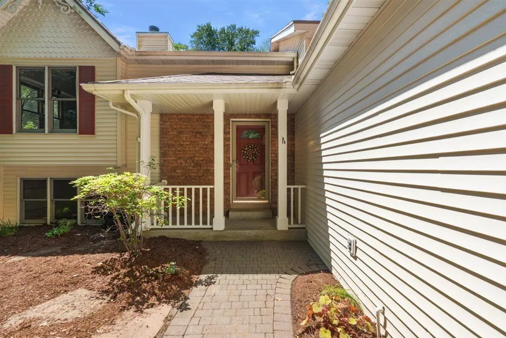 1460 Post Avenue Park Township, MI 49424