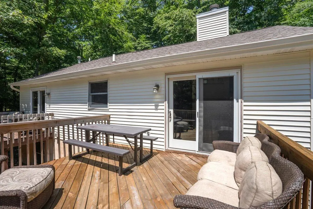 1460 Post Avenue Park Township, MI 49424