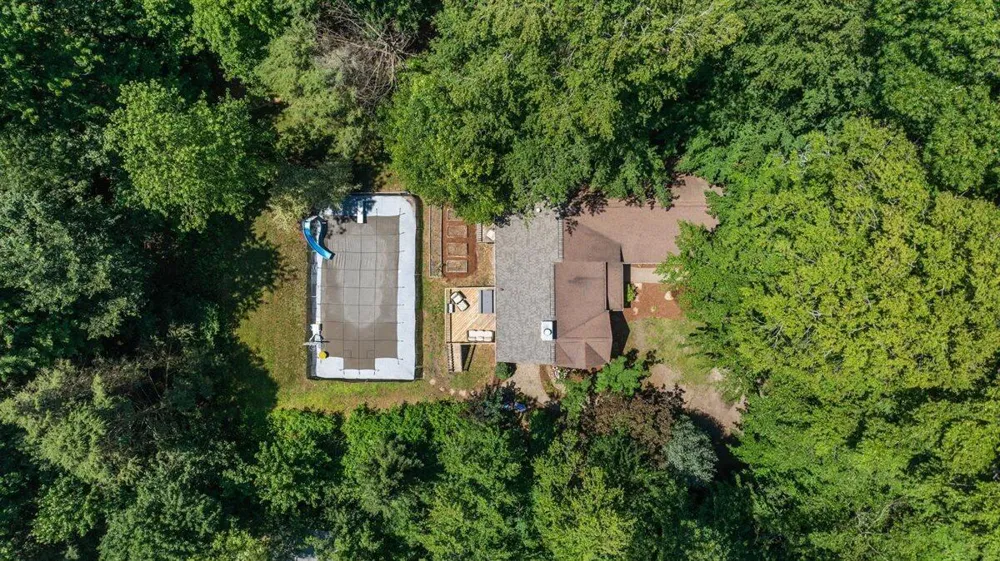 1460 Post Avenue Park Township, MI 49424