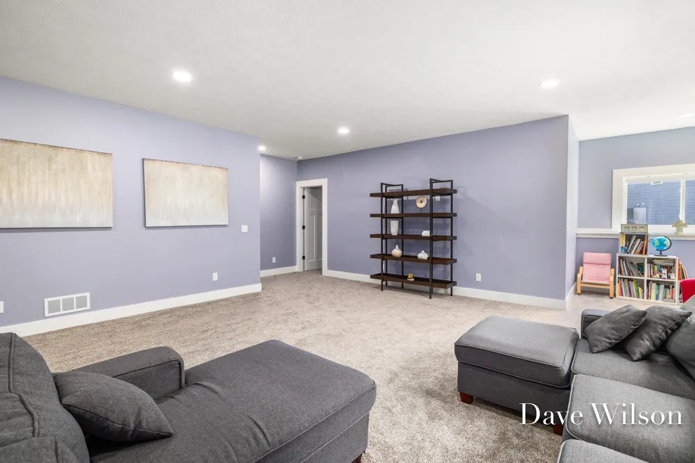 6699 Summer Meadows Drive NE Cannon Township, MI 49341