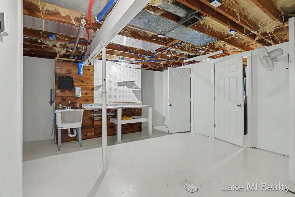 24065 M-78 Pennfield Charter Township, MI 49017