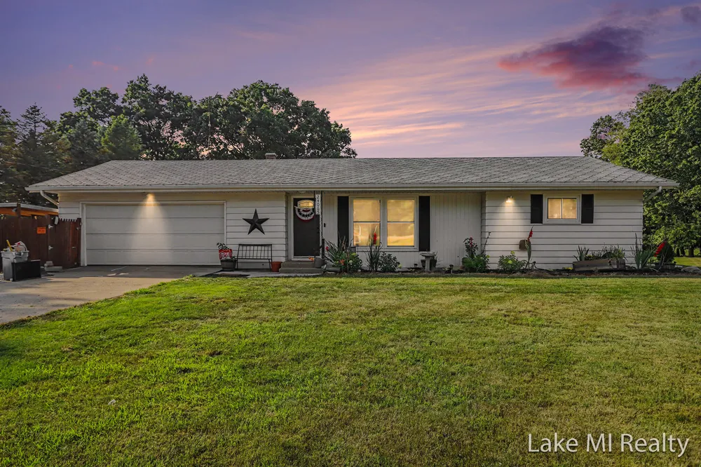 24065 M-78 Pennfield Charter Township, MI 49017