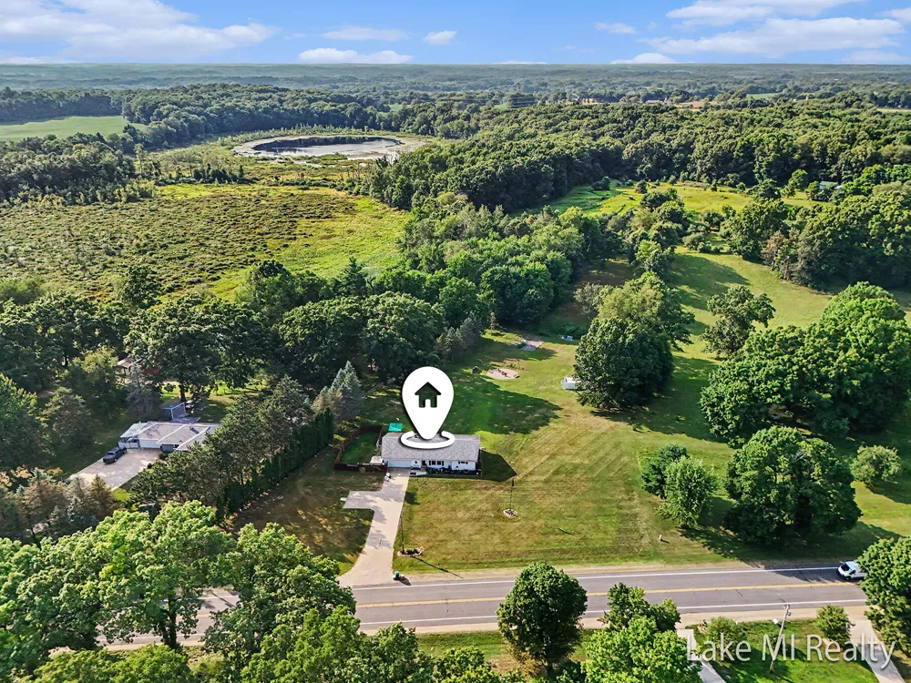 24065 M-78 Pennfield Charter Township, MI 49017