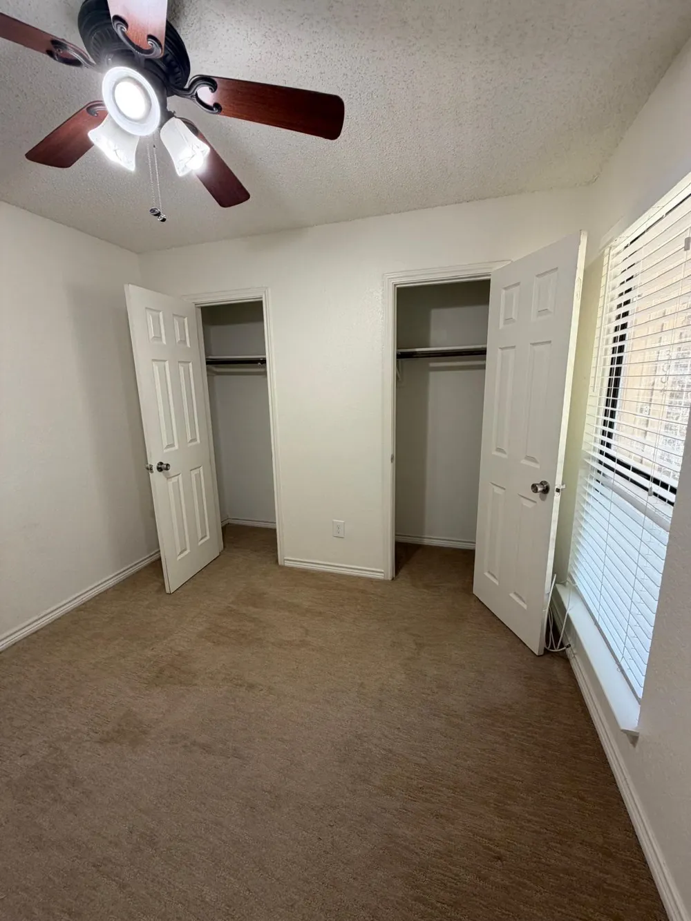 3006 Post Oak Drive Euless, TX 76039