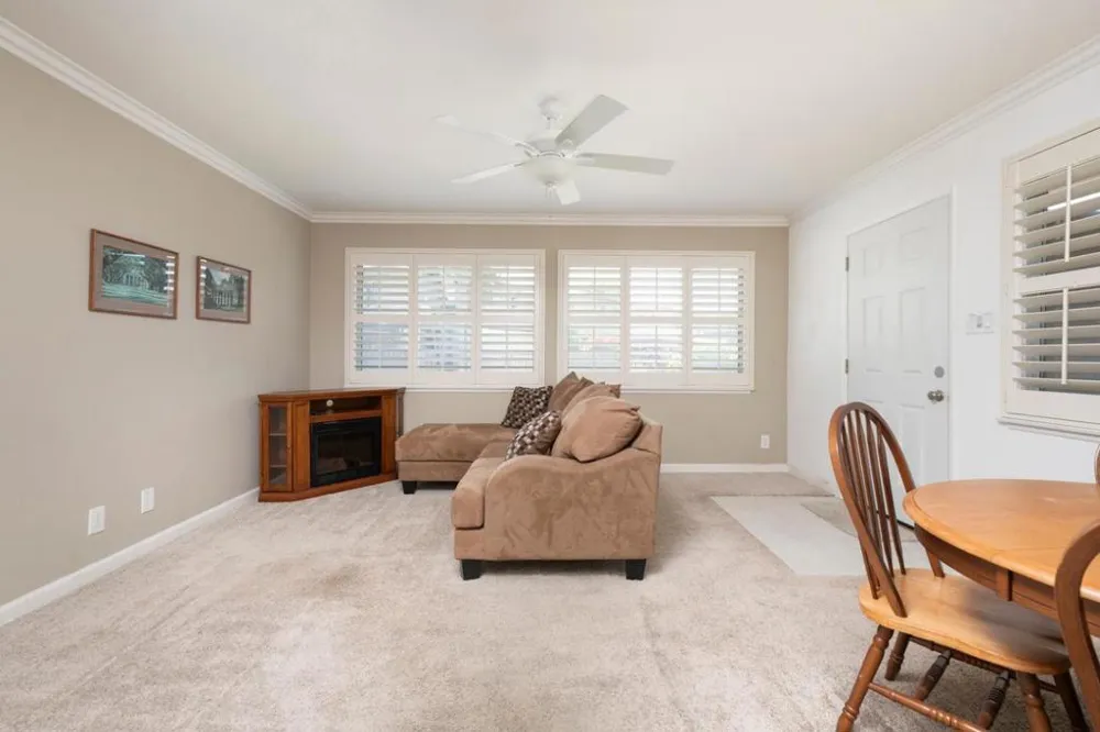 1536 Day Avenue #F San Mateo, CA 94403