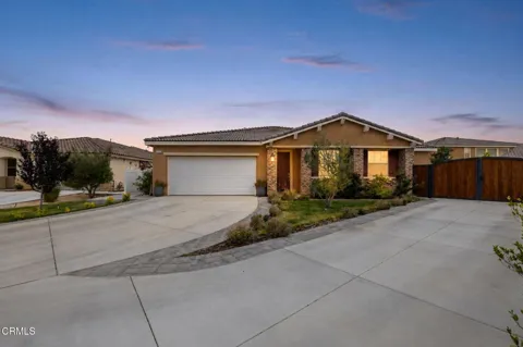 2123 Helconia Court