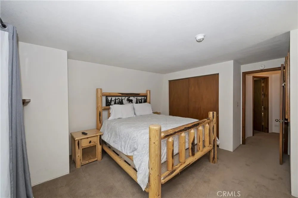 718 Silver Tip Big Bear Lake, CA 92315