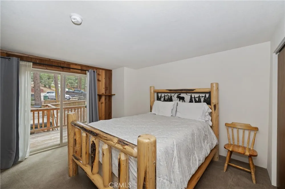 718 Silver Tip Big Bear Lake, CA 92315