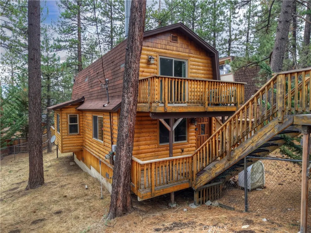 718 Silver Tip Big Bear Lake, CA 92315