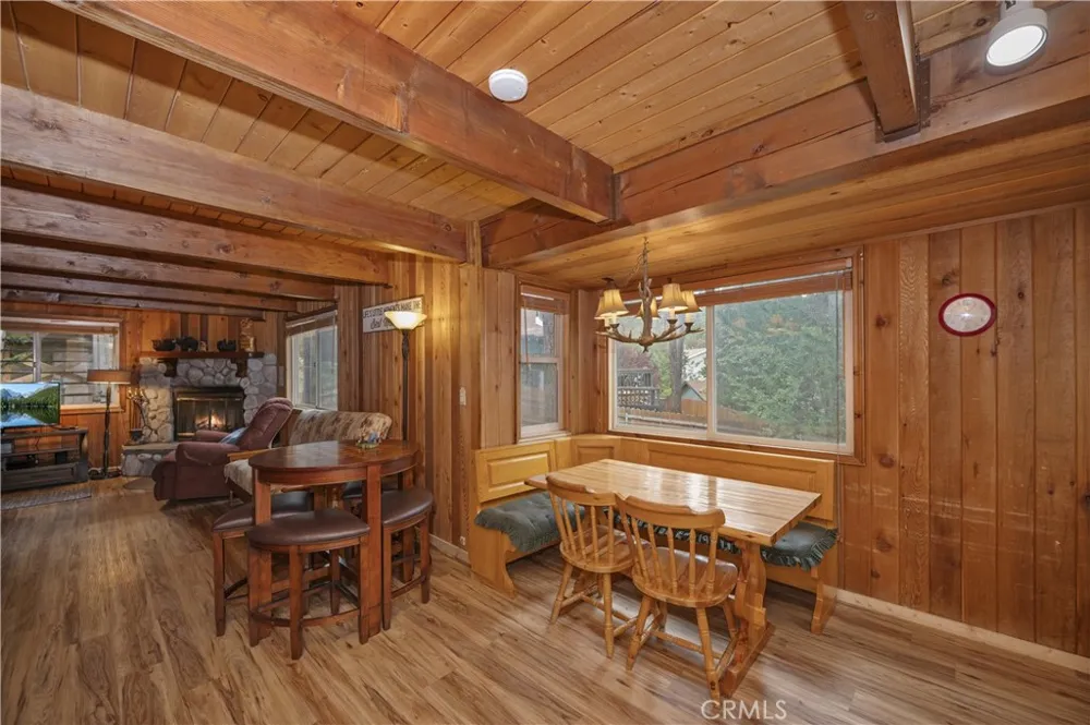 718 Silver Tip Big Bear Lake, CA 92315