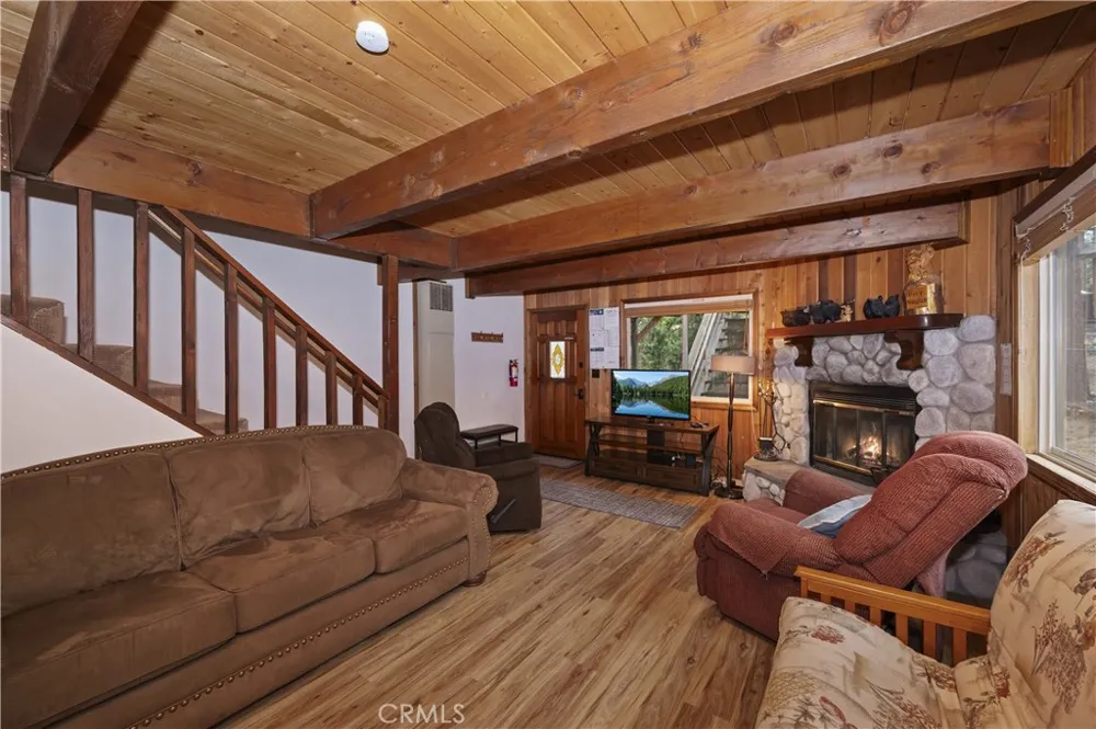 718 Silver Tip Big Bear Lake, CA 92315