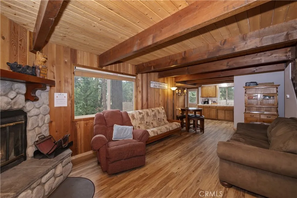 718 Silver Tip Big Bear Lake, CA 92315